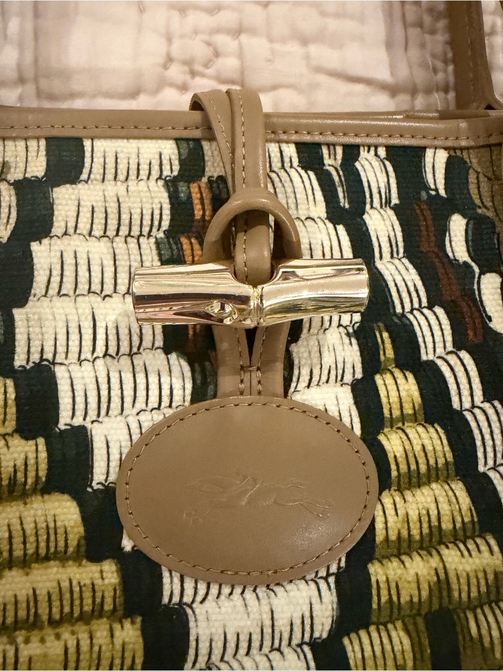 *RARE* Vintage Longchamp Woven Geometric Tote in Tan, Olive & Cream - Picture 6 of 8